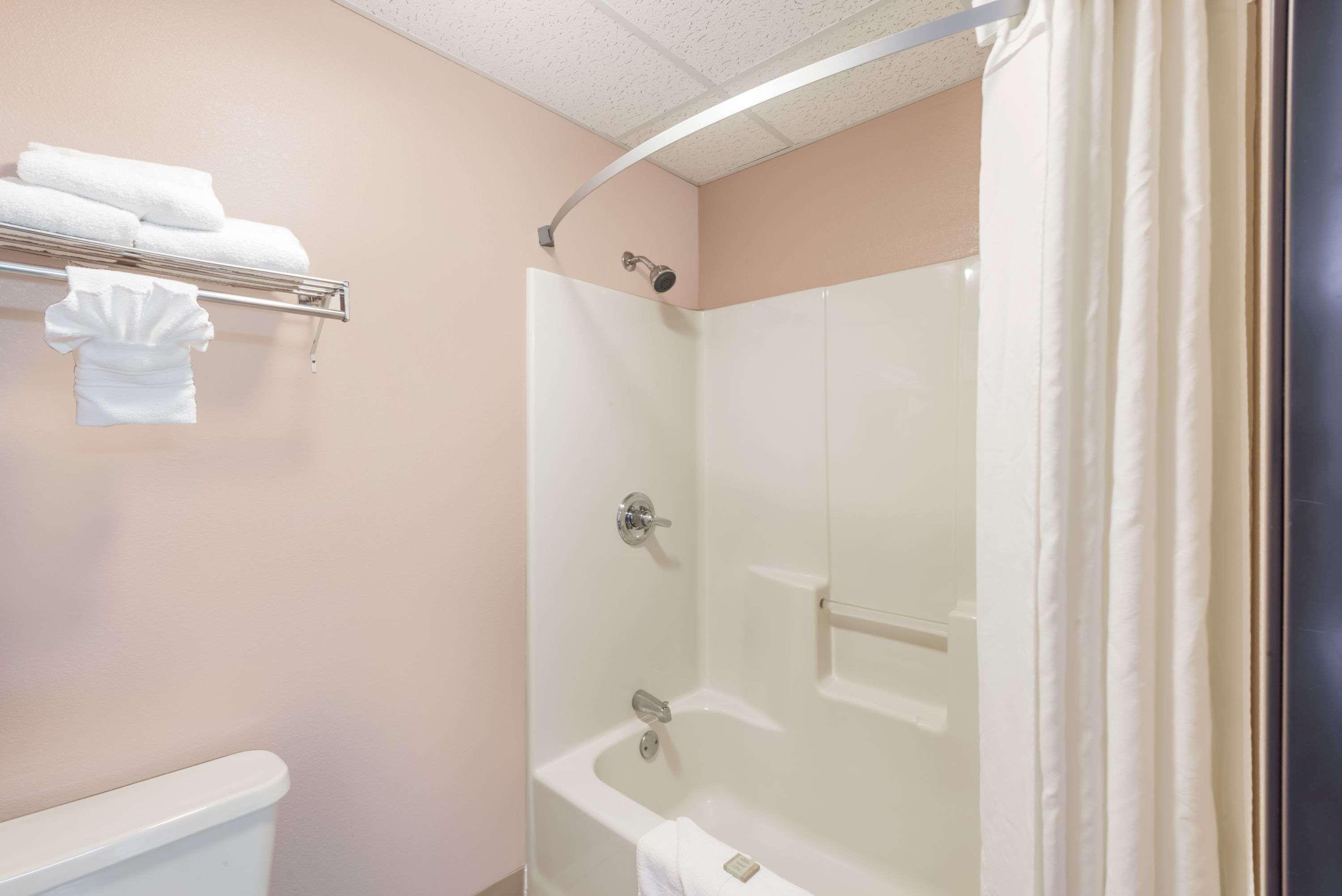 Super 8 By Wyndham Winfield-Quail Ridge Area Hotell Exteriör bild